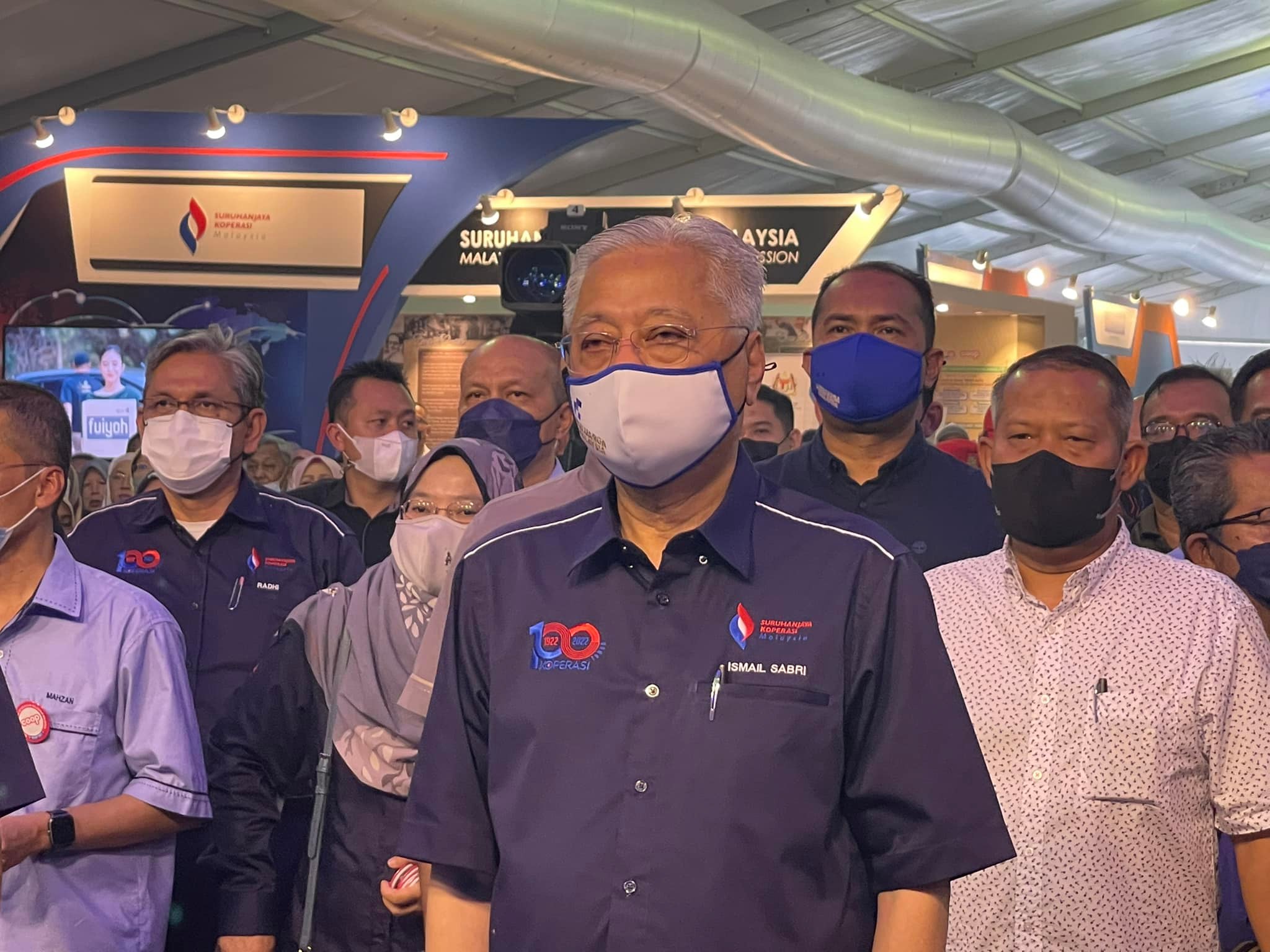 5812100238804677 8014759460978055635 n